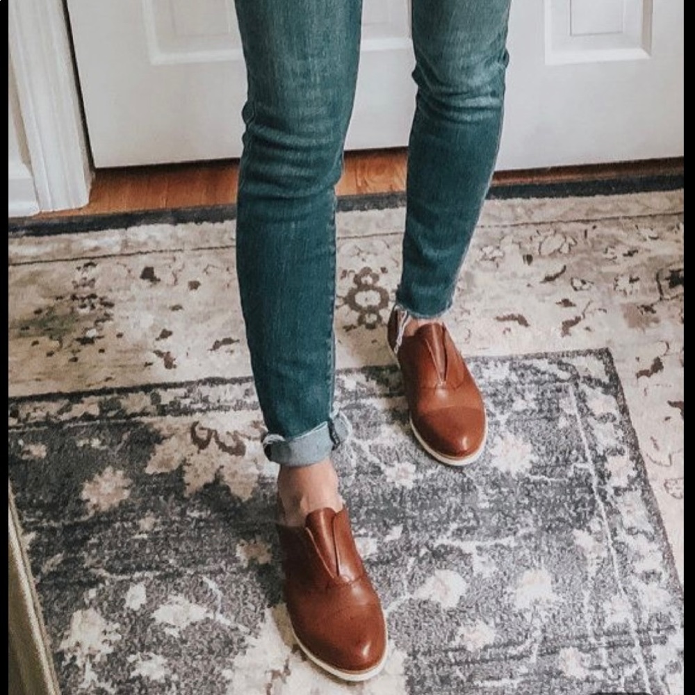 Pikolinos Pyrgos laceless Oxfords